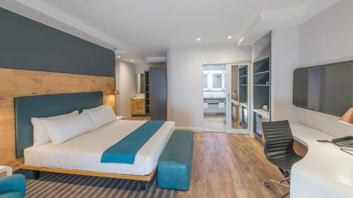 حمام, Garden Court Kitwe in Kitwe