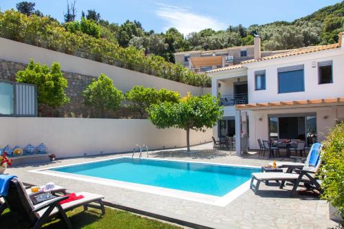 Villa Nisea (2-Bedrooms) Private Pool, Sea View