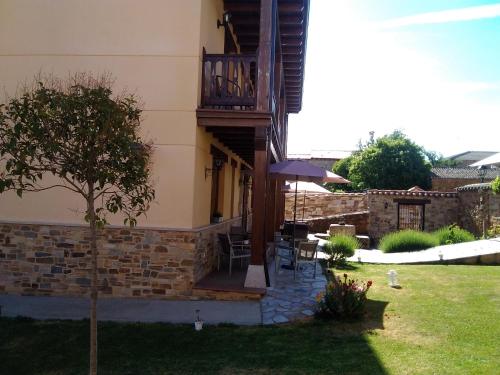 拉波薩達德托里比亞酒店 (La Posada de Toribia) in 聖洛倫索瓦爾