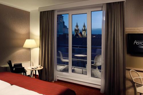 Astoria Hotel - image 12