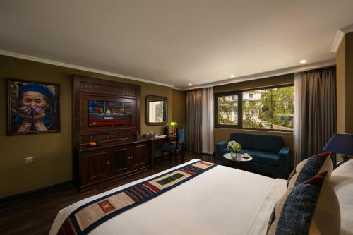 room detail thumbnail 1