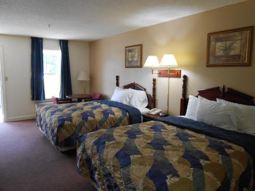 Glennville Inn - image 2
