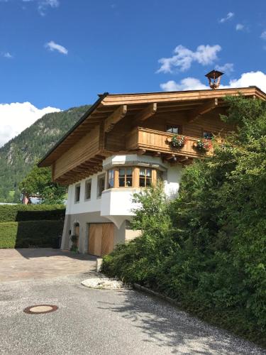  Haus Bergsicht Lofer, Pension in Lofer bei Weissbach bei Lofer