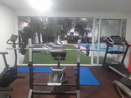 Corina Suites & Apartments - image 4