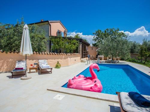  Holiday home Villa Olga, Unterkunft in Dračevac