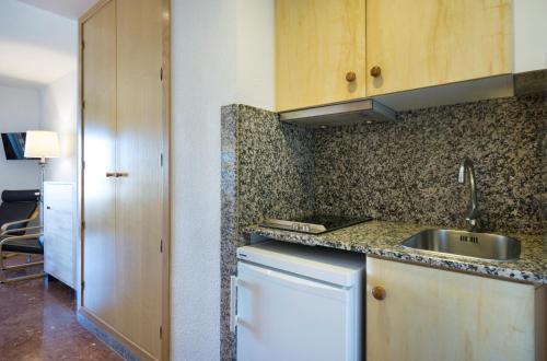 Studio with Side Sea View (1-2 Adults)