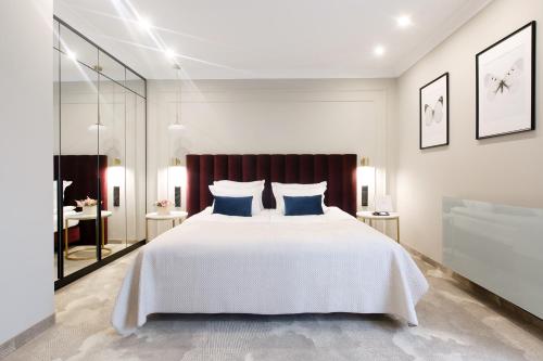 Queen Boutique Hotel photo 4