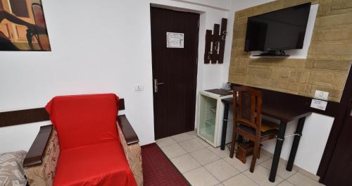 Hotel Taco - image 10