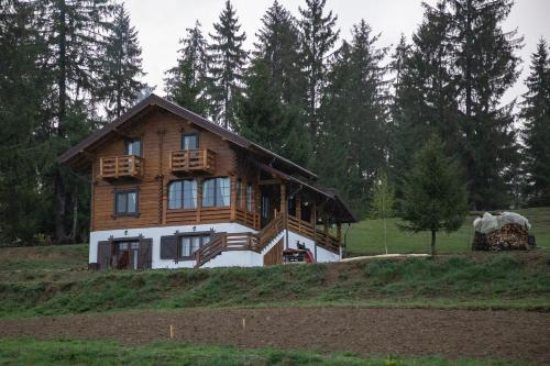 Tulean Cabin