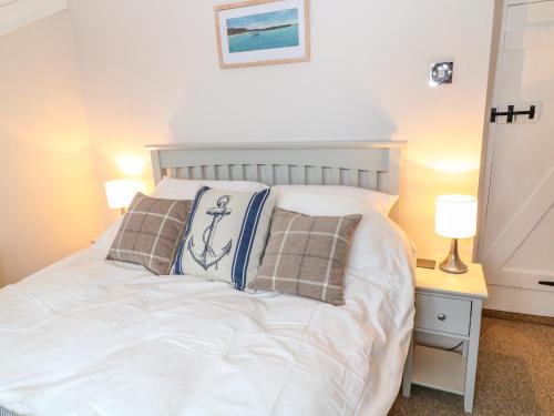 Blue Anchor - image 14