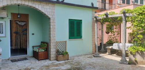 Secret Garden Apartment
