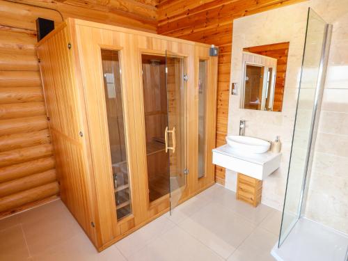 Ash Lodge - image 13