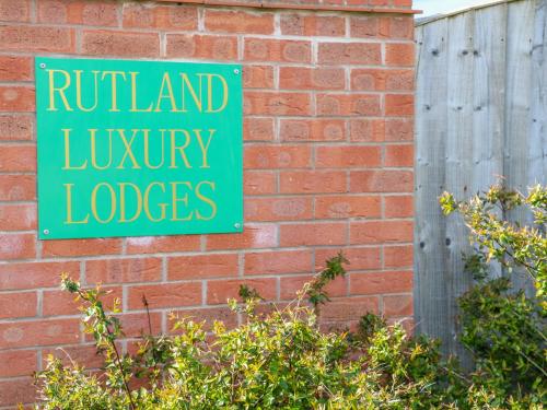 Sycamore Lodge - image 11
