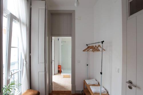 Inn Possible Lisbon Hostel - image 3