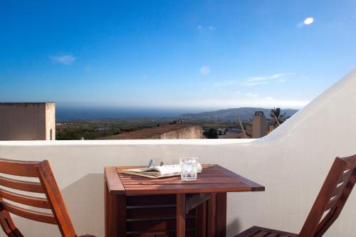  Sweet Nectar Villa with Hot Tub in Pirgos