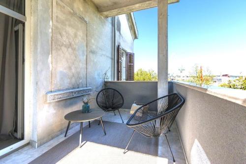 *** Lounge terrace apartment with the harbour view / city centre *** - image 11