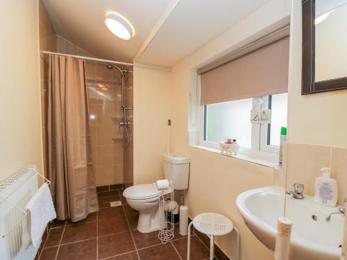18 Howard Street - image 5