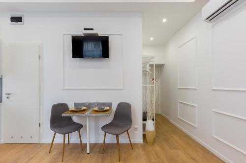 Budapest Holidays Residence - image 9
