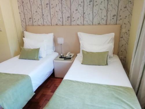 Adelaide Hotel - image 3
