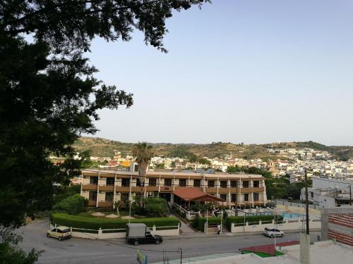 Golden days – Afandou, AZ