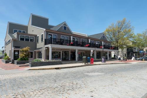 The Newport Lofts - Brick Market Place in Newport, USA