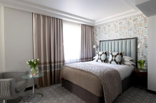 200853907 The Marylebone Hotel