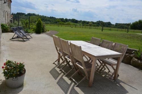 Gîte "La Grange" 5 personnes proche du Puy du Fou avec piscine - Location saisonnière - Mortagne-sur-Sèvre