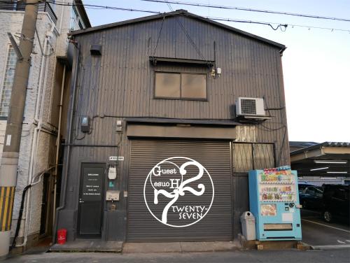 Guest House Twenty-Seven 27, Osaka