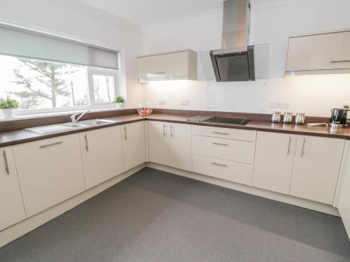 Hendre Wylan - image 2