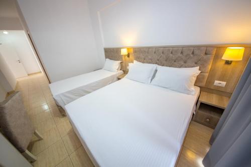 Hotel Alina – Saranda, OR