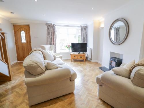 14 Tudno Street - image 13