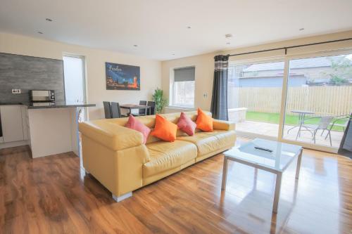 Stylish Modern Newly Built Apartment 15 min From City Centre, Edinburgh (fotografie 2)