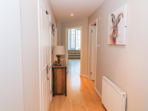 12 Keathbank Court - image 5