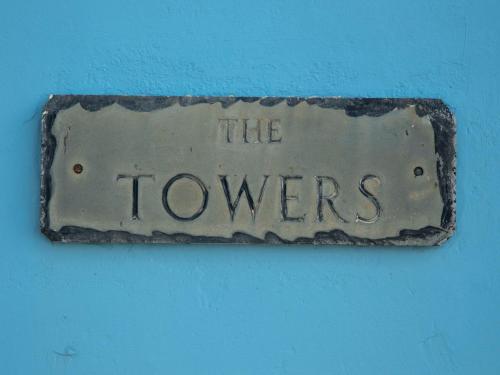 The Towers - Llyn