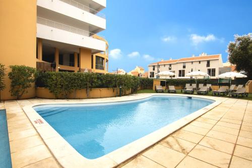 Luna Olympus - image 2