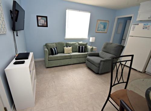 Moonraker 12 Condo - image 2