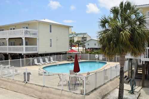 Moonraker 12 Condo - image 4