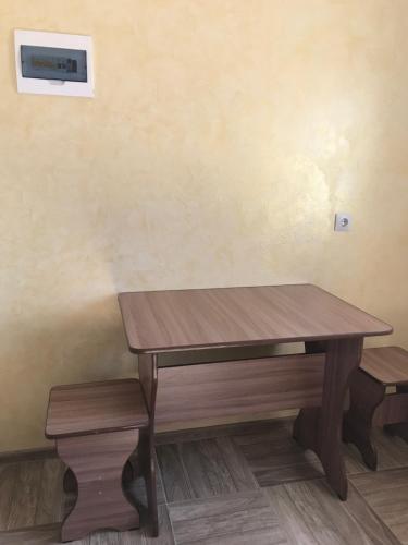 Guest House Larisa - image 7