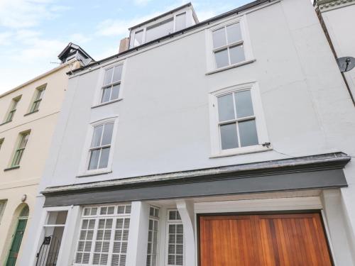 34b Clarence Street - image 13