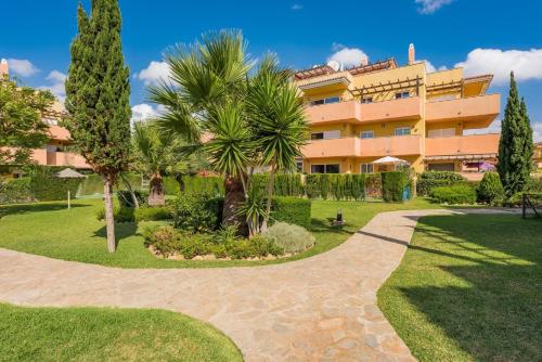 Wonderful apartment 5 minutes flat walk to the Centre of La Cala de Mijas