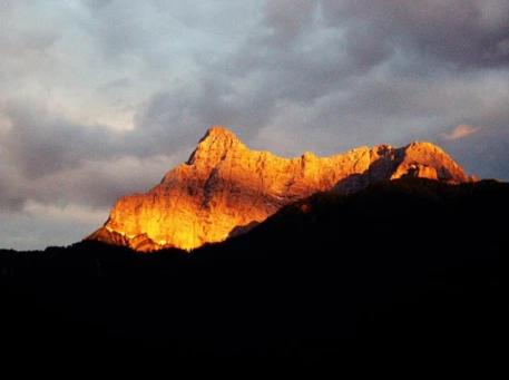 Skats, Dromì a l'Alpìn (Dromi a l'Alpin) in Erto e Casso