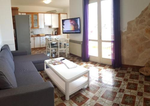  Silente Apartments Makarska, Pension in Makarska