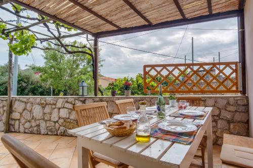 Rõdu/terrass, House Mihaela in Miholašćica