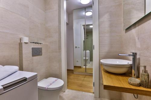 Deluxe Apartment image 6