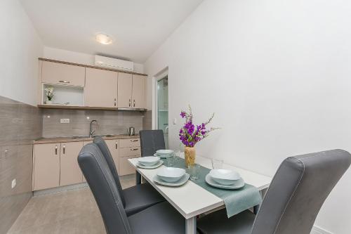 Two-Bedroom Apartment with Sea View