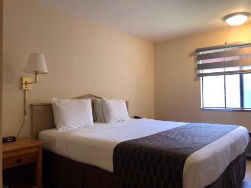 Rotex Western Inn in Los Angeles, USA