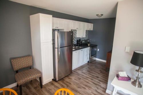 The Pines Motel and Cottages in Rustico (PE)