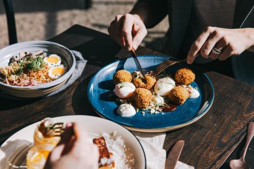 อาหารและเครื่องดื่ม, ซากาเม เฮาส์ (Zagame's House) near ไชน่าทาวน์