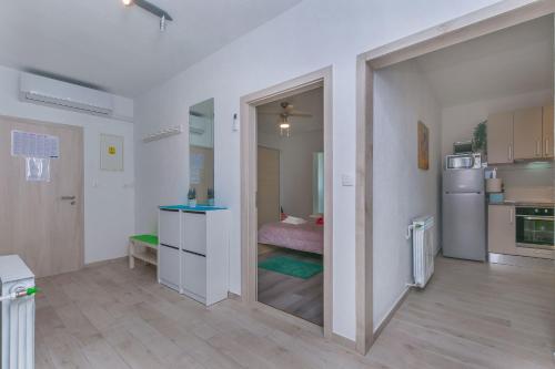 Apartment Adrian - image 2