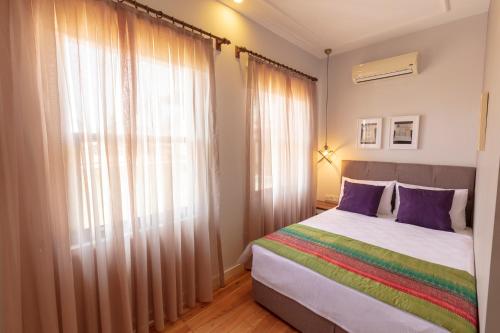 Mono Hotel - image 6